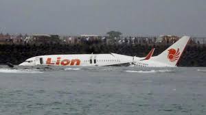 Indonesia Jet Crash: Driver dies in search for Line Air dead