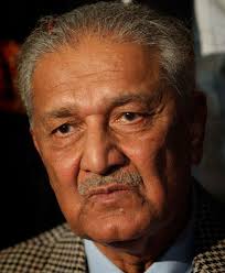 Dr Abdul Qadeer moves LHC to seek permission to contest his case by himself