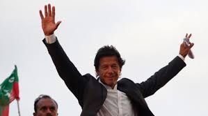 Rousing reception awaits PM Imran Khan on his arrival  in Muzaffarabad, Mirpur on Kashmir Solidarity Day: