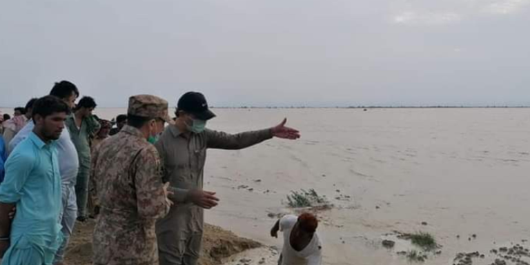 Pak Army’s rescue and relief operation continues in flood-hit Dadu