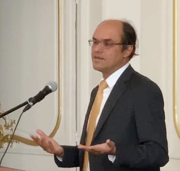 Paris Embassy Run for Kashmir and Roshan Digital Account launched :Amjad Aziz Qazi