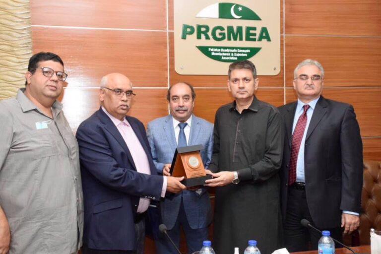 FBR’s Member Inland Revenue visits Sialkot on invitation of PRGMEA