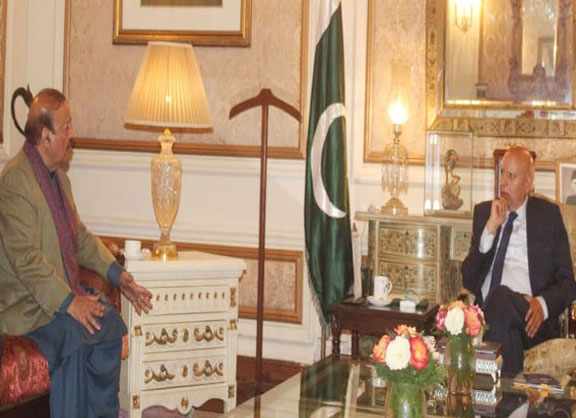 Barrister Sultan called on Punjab Governor to discuss refugees and political scenario