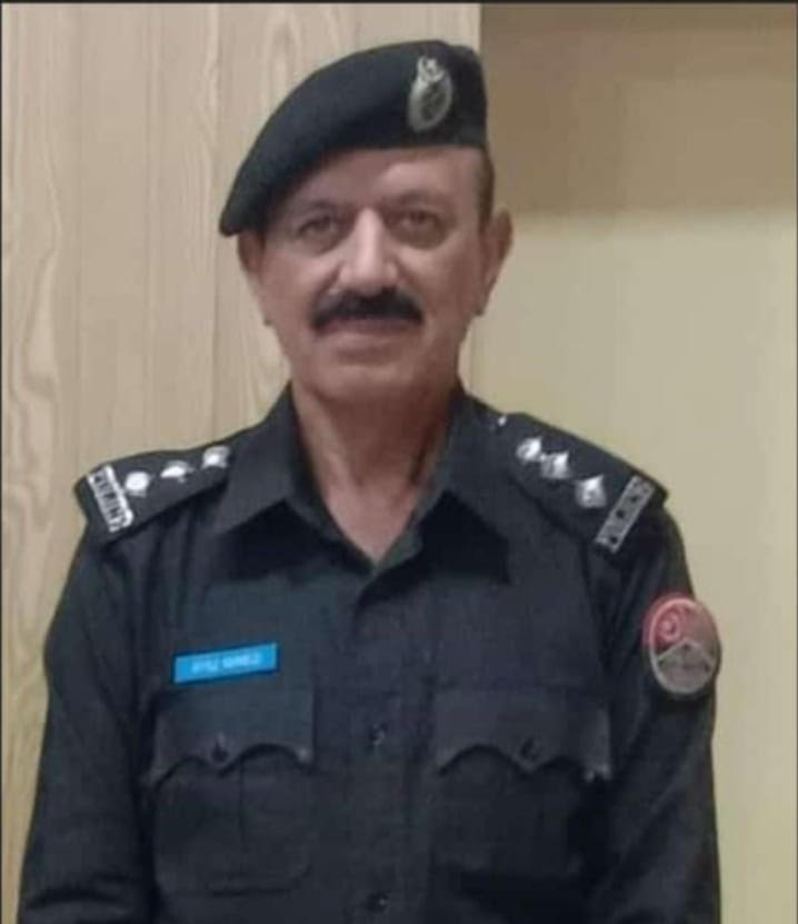 Distinguished AJK Police officer PDSP Raja Ayaz Khan dies of cardiac arrest,