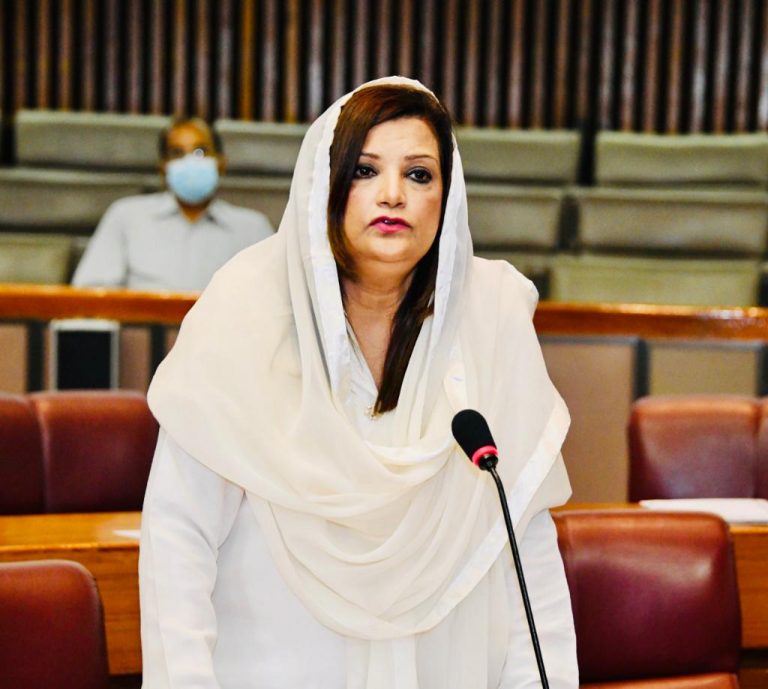 PTI member Syma Nadeem condemns Canadian family incident