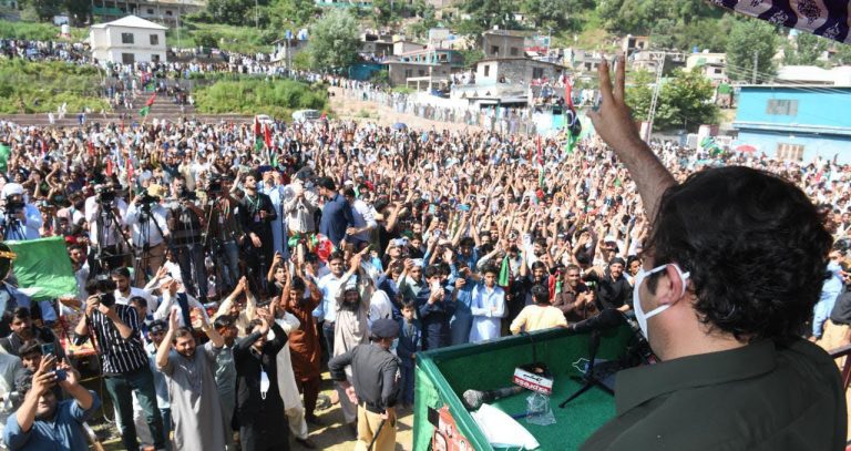 BBZ announces to proceed to Banigala to oust IK regime after winning AJK Polls.