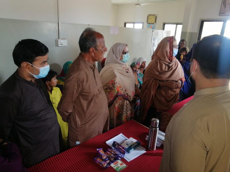 Deputy Speaker Sindh Assembly Rehana Laghari visits Medical Camp set up for patients of Skin Disease