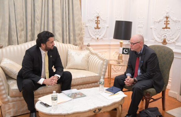 Shehryar Afridi continues meetings with human rights activists