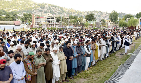 AJK offers funeral prayers in absentia of SA Gillani