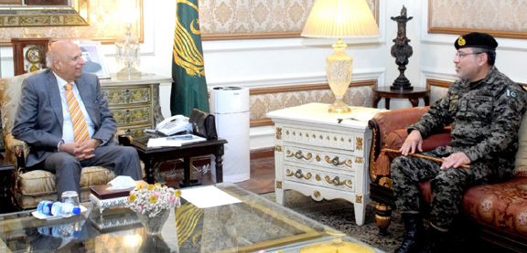 Punjab Governor meets DG Rangers at Governor House