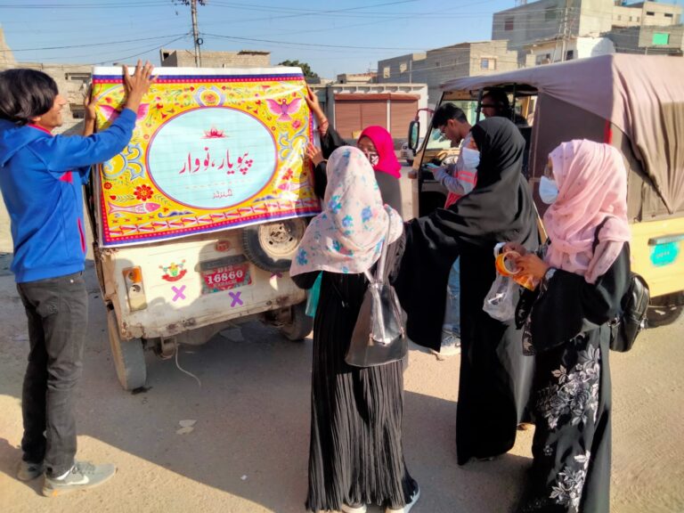 25 rickshaws engaged in Peace Rikshaw campaign in Karachi