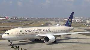 Saudi-bound plane escapes disaster at Islamabad Airport