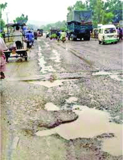 Road repair work on GT Road distracts  people