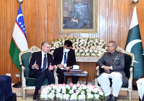 President of Pakistan hold Meeting with the President of Uzbekistan