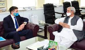 Ambassador Yerzhan Kistafin meets Minister Fakhar Imam