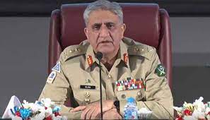Pakistan believes in diplomacy, dialogue to resolve outstanding issues with India: COAS