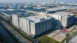 China speeds up green, low-carbon transformation of data centers