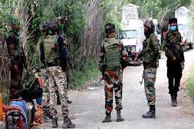 Indian troops martyr three youth in IIOJK