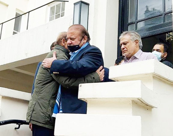 PM Shehbaz meets Nawaz in London to discuss political, economic situation