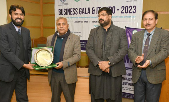 PMAS-AAUR organized a Business Gala and IT Expo