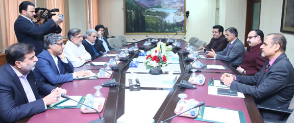 PM AJK meets PM Pakistan’s Advisor on Kashmir and Gilgit-Baltistan affairs.