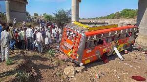 Bus carrying Hajj pilgrims attacked by Hindutva men in Rajasthan, pilgrims forced to raise Hindu slogans
