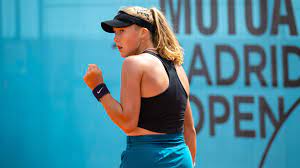 Mirra Andreeva’s impressive performance draws praise from tennis world.